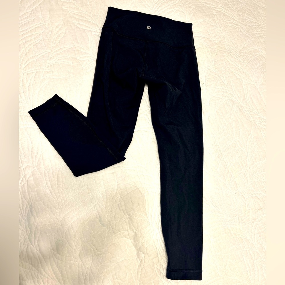 Lululemon Size 6 Wunder Under - image 1